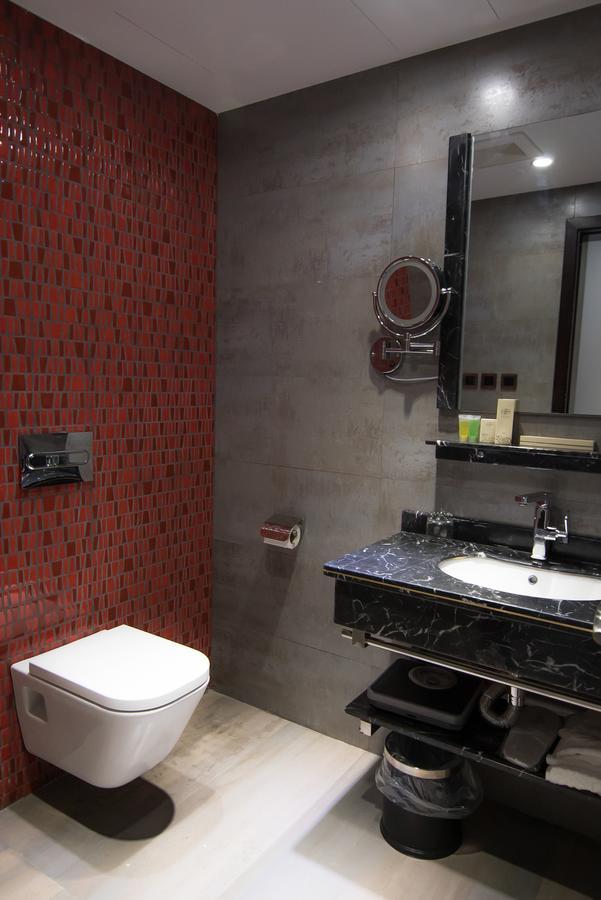 Rosalina Hotel Yanbu Bagian luar foto