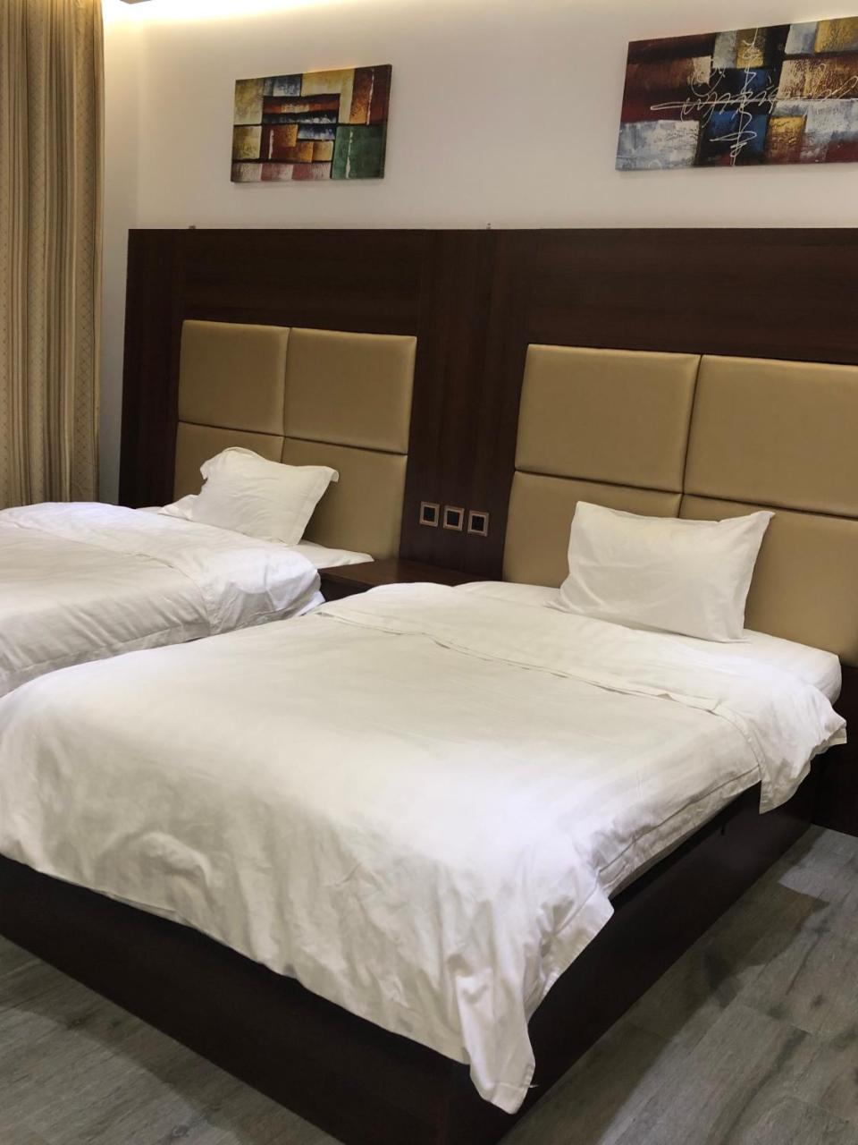 Rosalina Hotel Yanbu Bagian luar foto